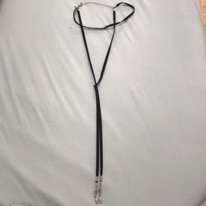 Choker/layer velvet necklace